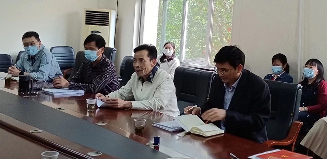 李书记讲党课2.jpg