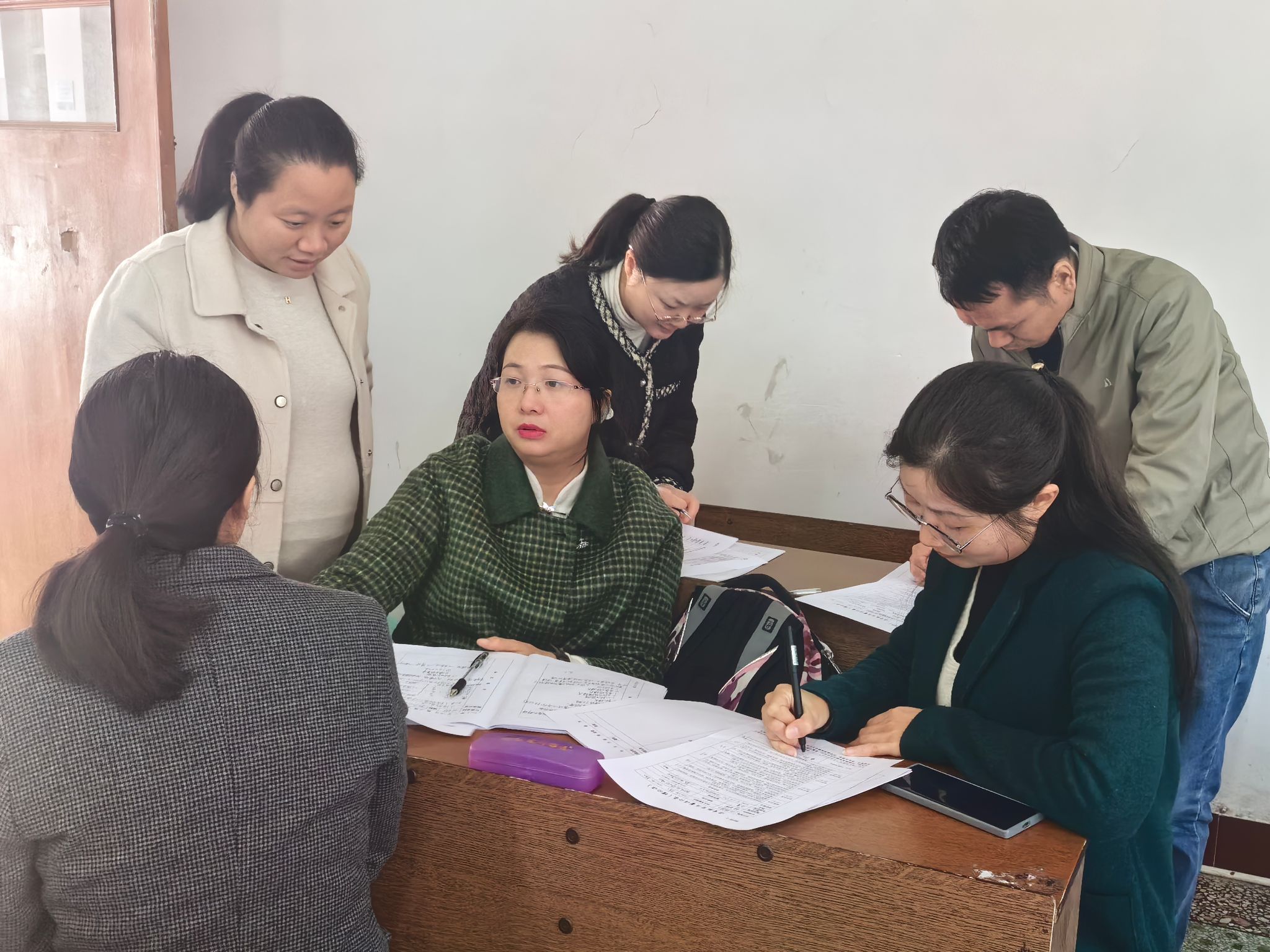 物流管理教研室开展“全员磨课，打造金课”磨课活动
